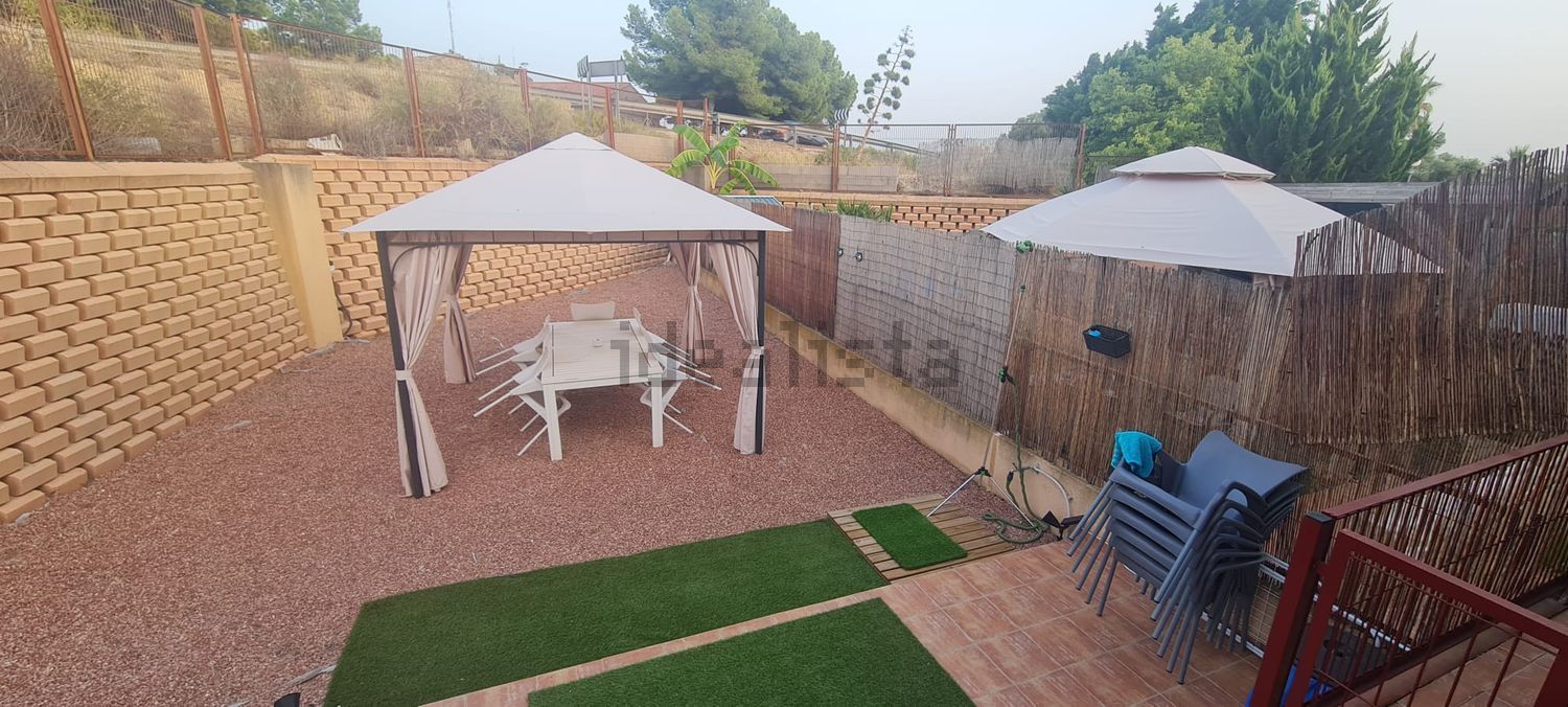 House 82 m² in Busot