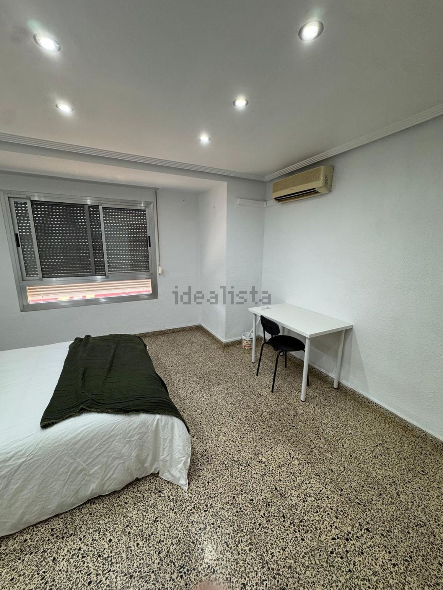 Habitació de lloguer, Llíria