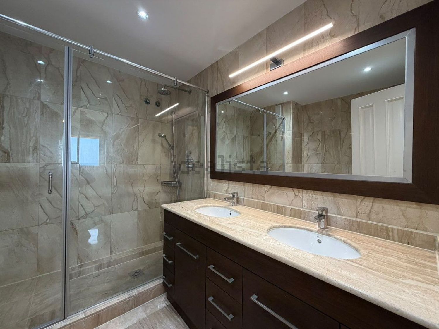 Pis de 192 m² a Estepona