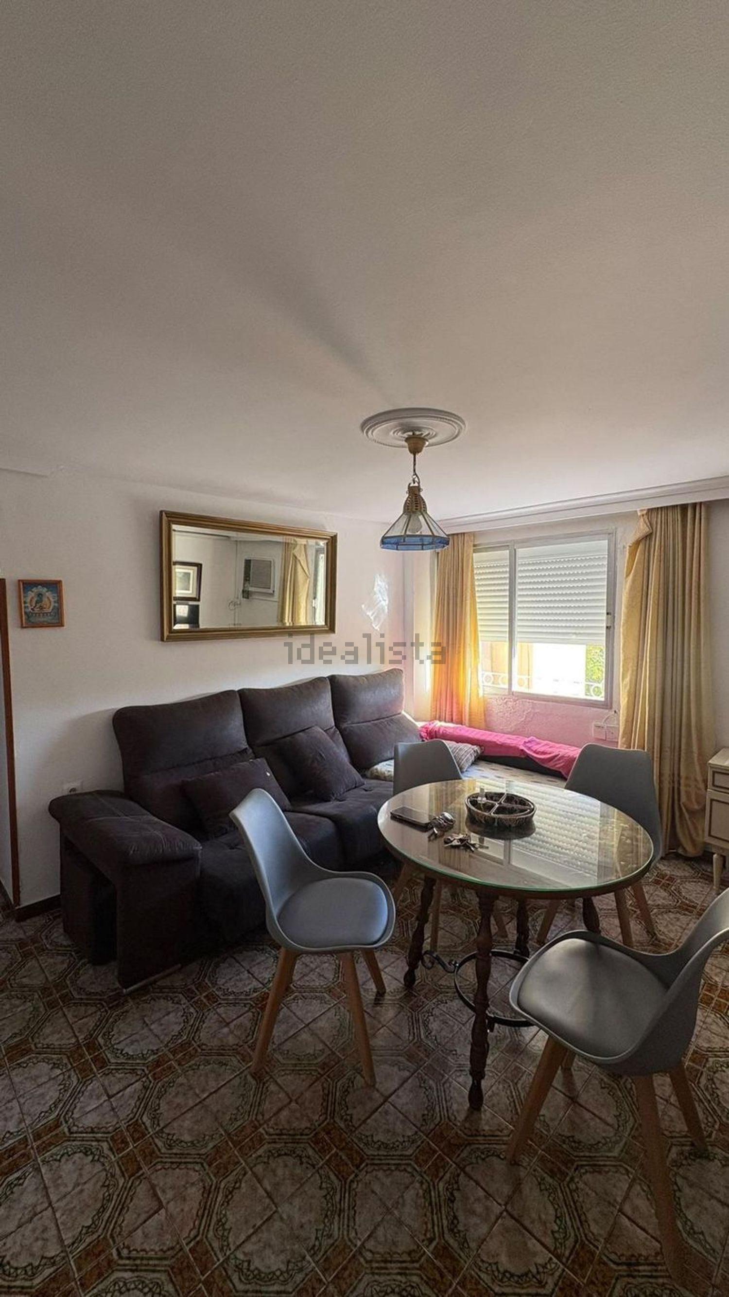 Piso de 80 m² en Sevilla