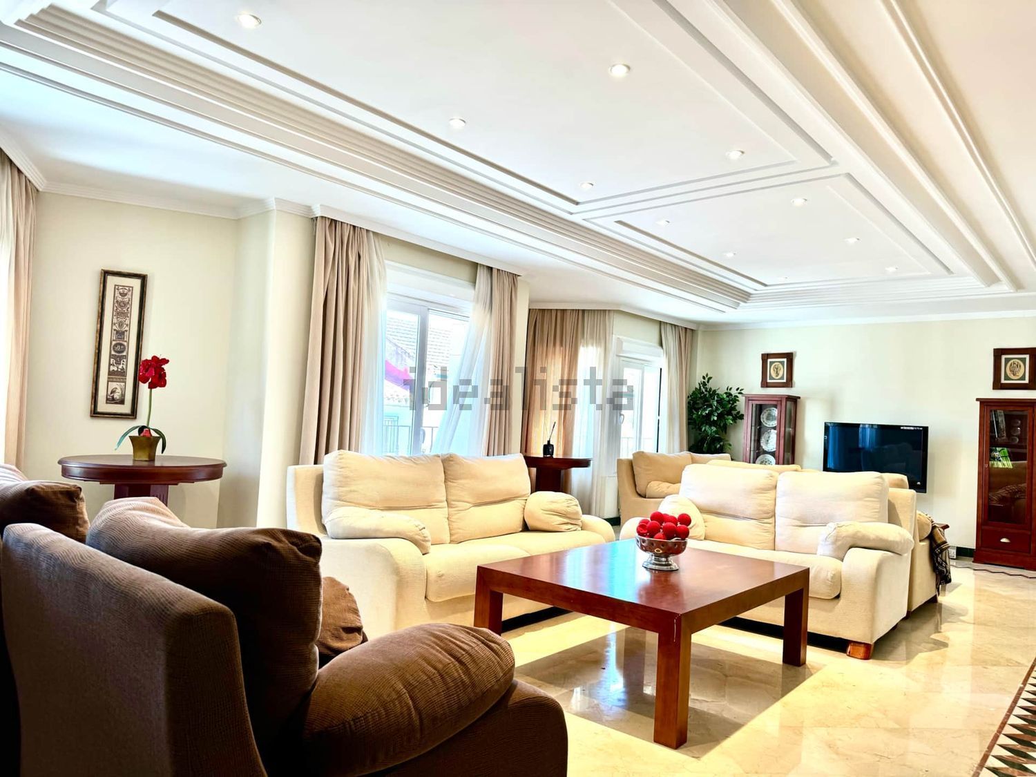 Casa de 450 m² en Salar