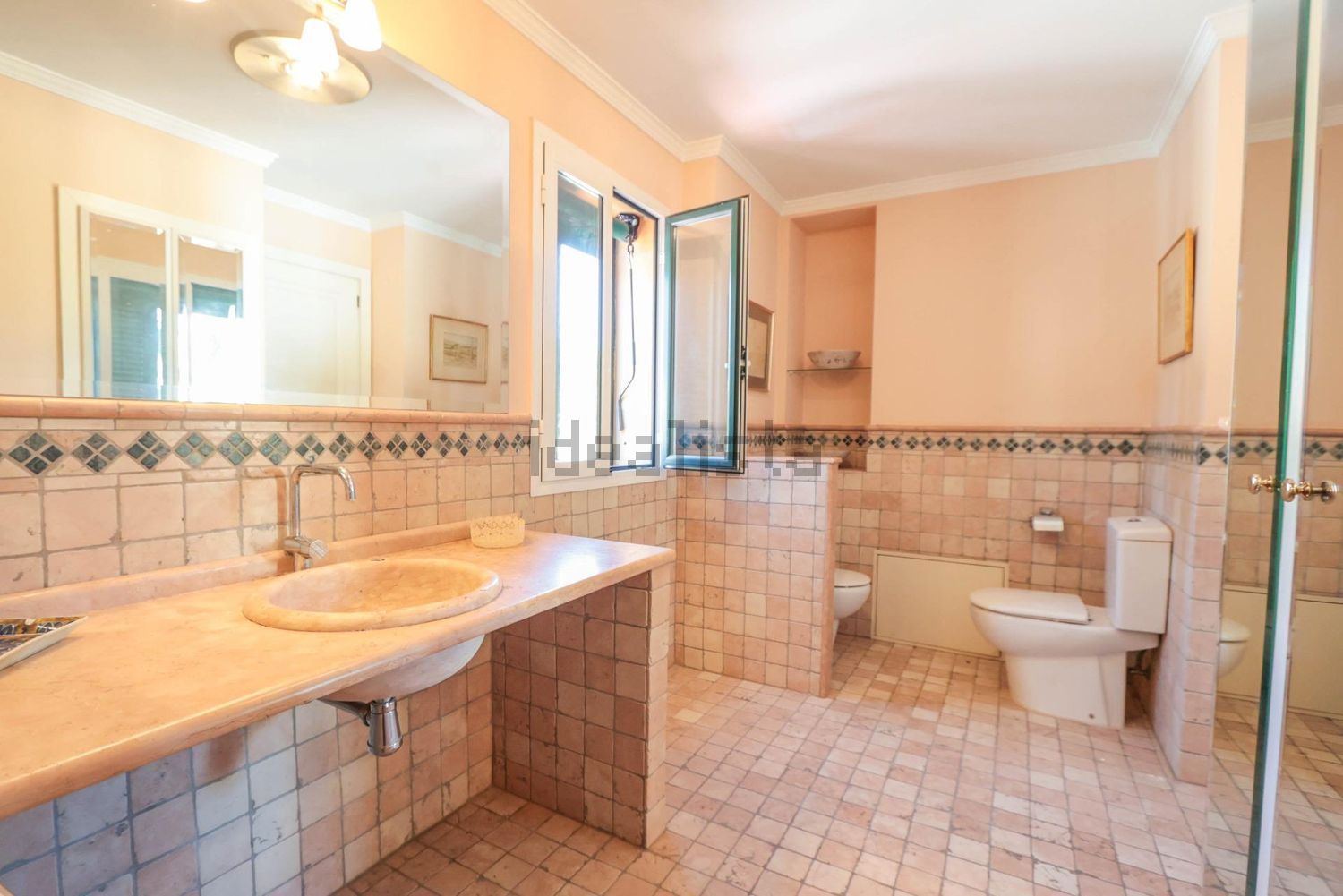 Casa de 268 m² en Rocafort