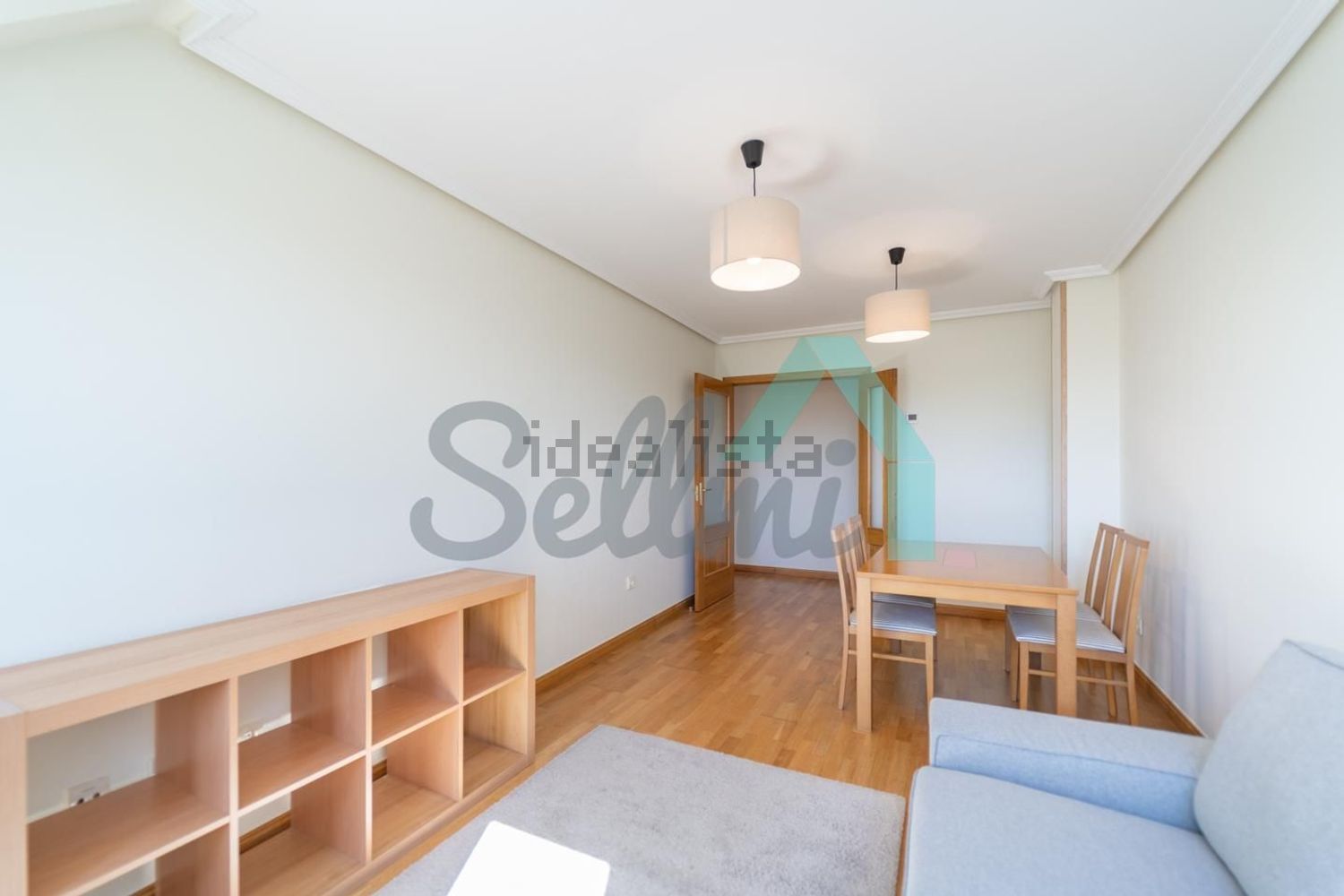 Pis de 69 m² a Oviedo