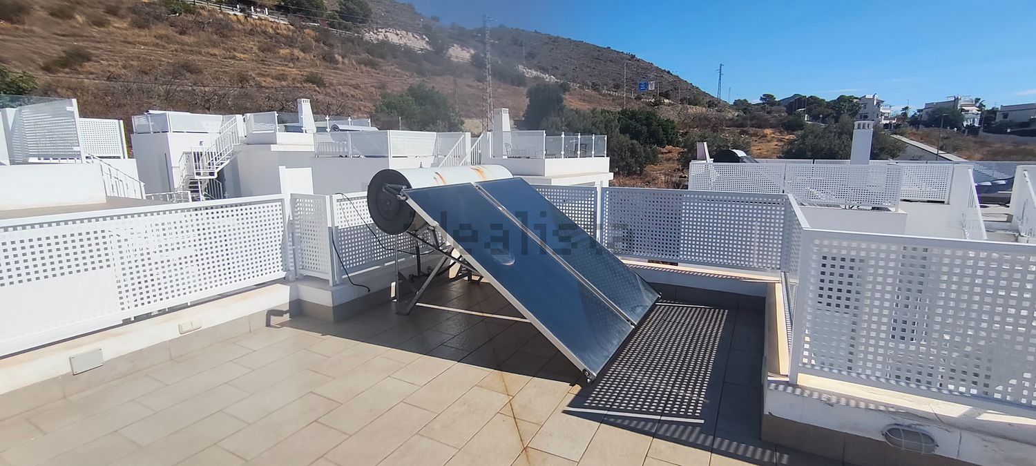 Maison 207 m² à Nerja