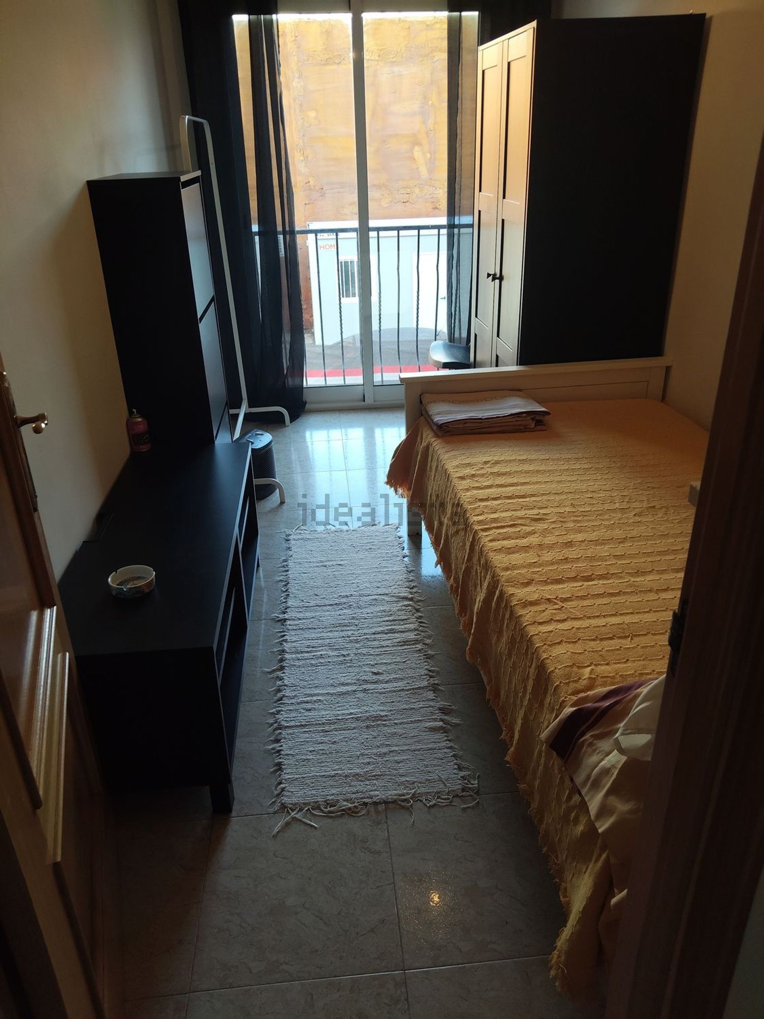 Habitació de lloguer, Pineda de Mar