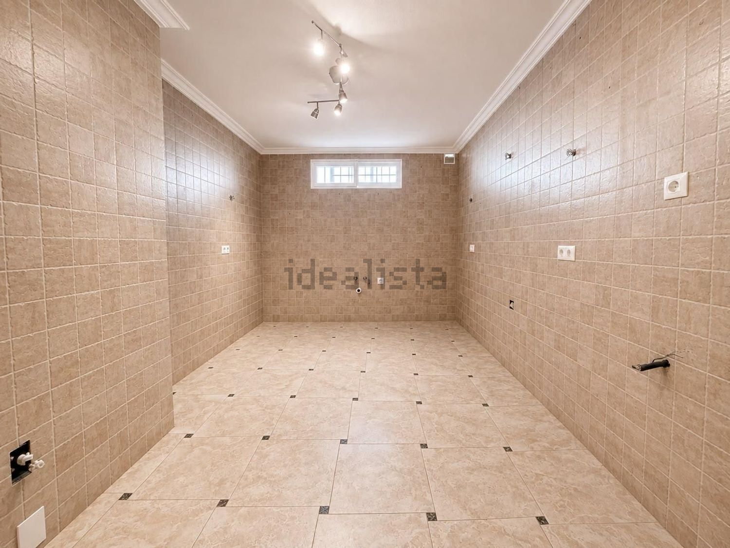 Casa de 387 m² a Torrevella