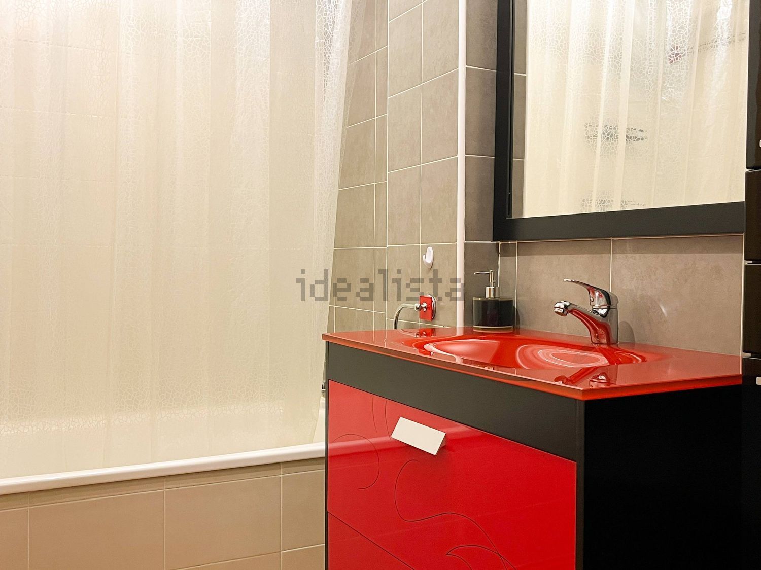 Piso de 80 m² en Zaragoza