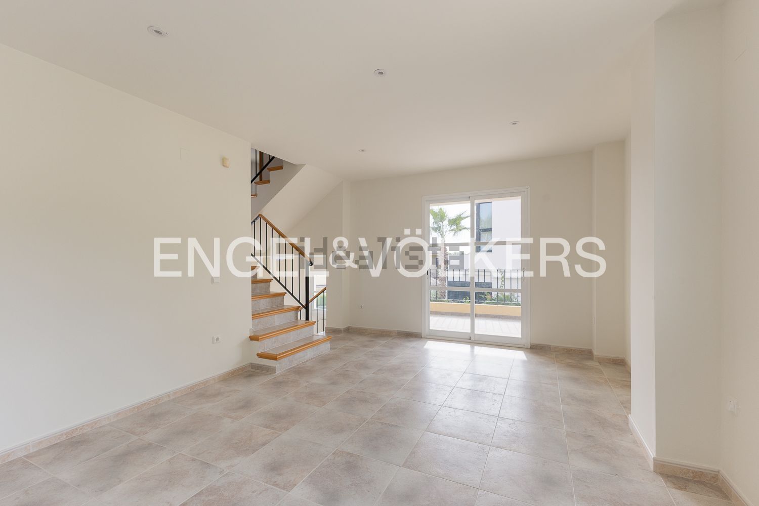 Casa de 250 m² a Riba-roja de Túria