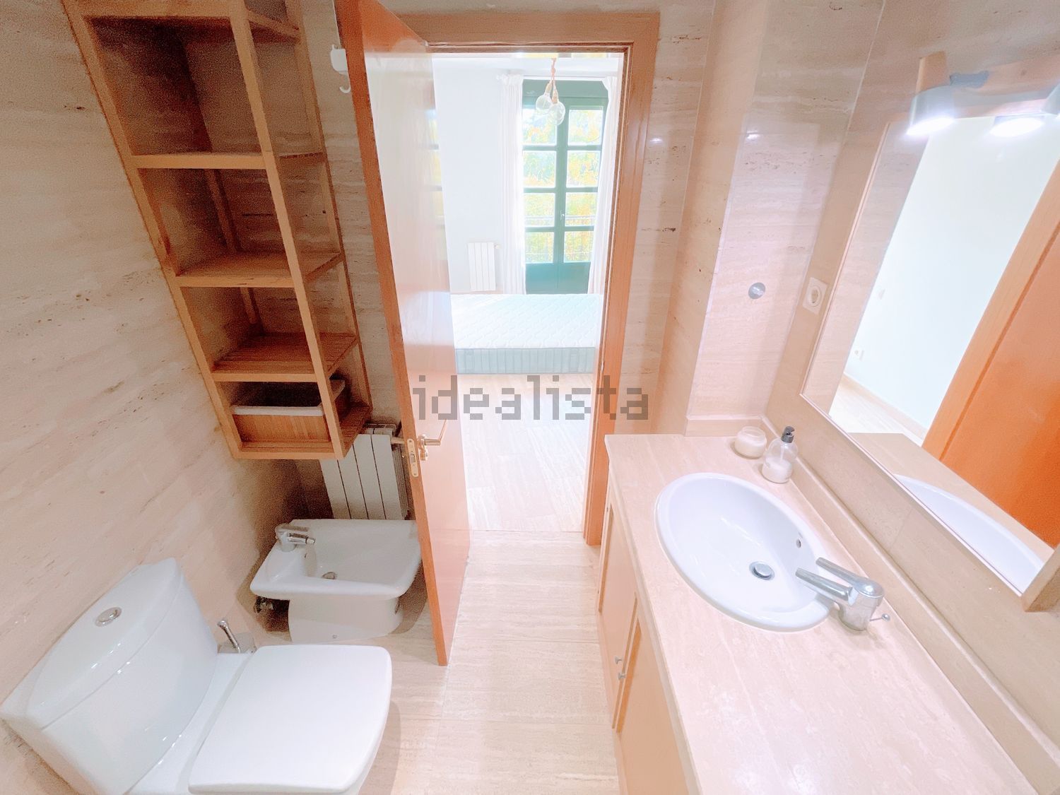 Wohnung 77 m² in Madrid