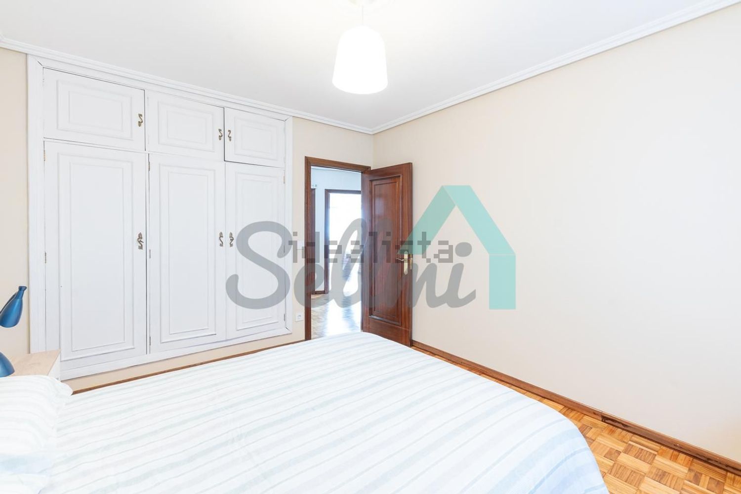 Pis de 68 m² a Oviedo
