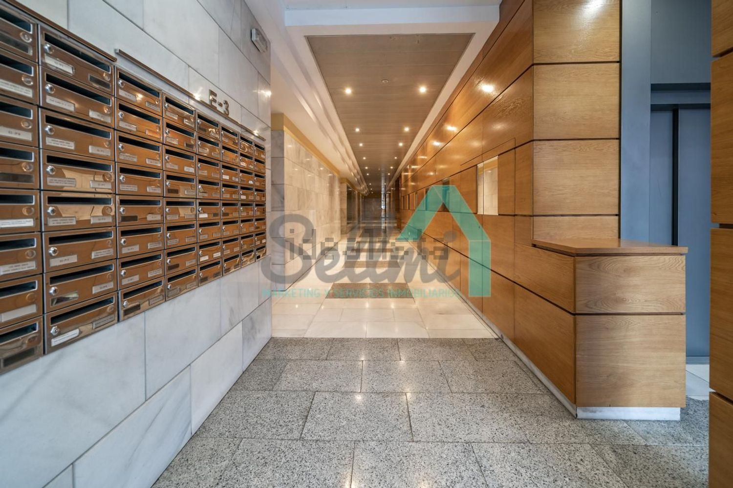 Appartamento 83 m² a Oviedo