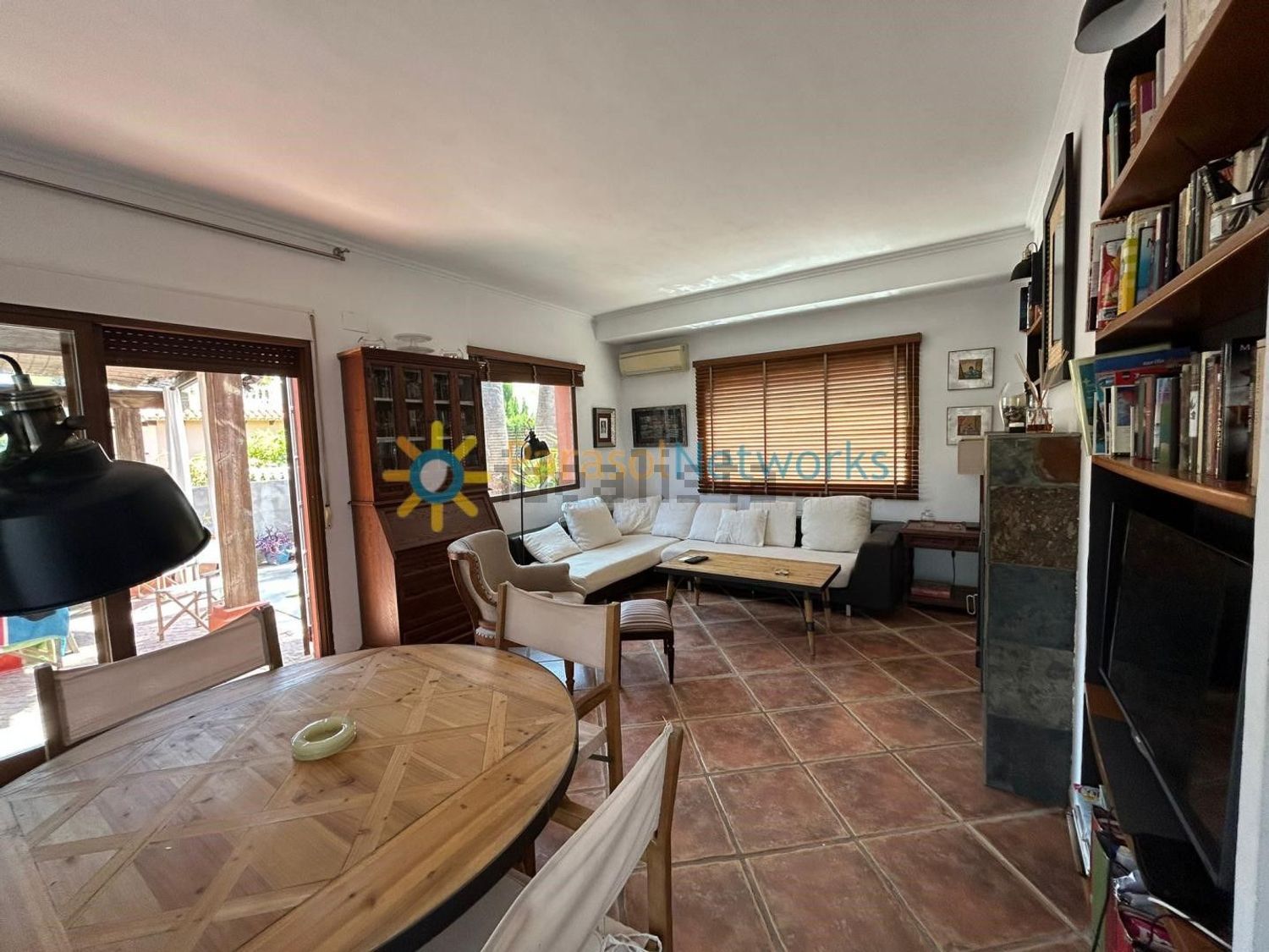 Casa de 212 m² en Oliva