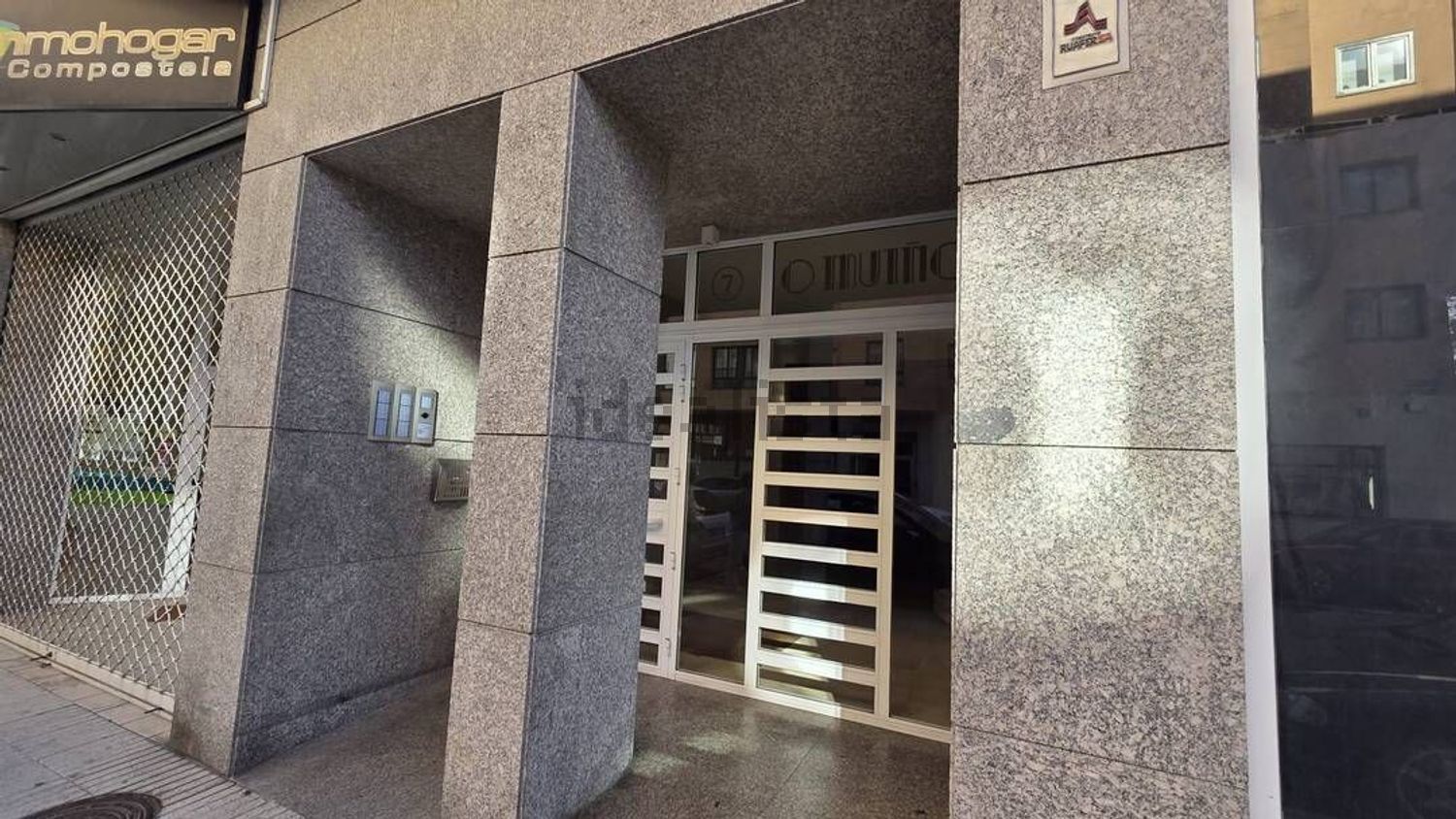 Piso de 105 m² en Ames