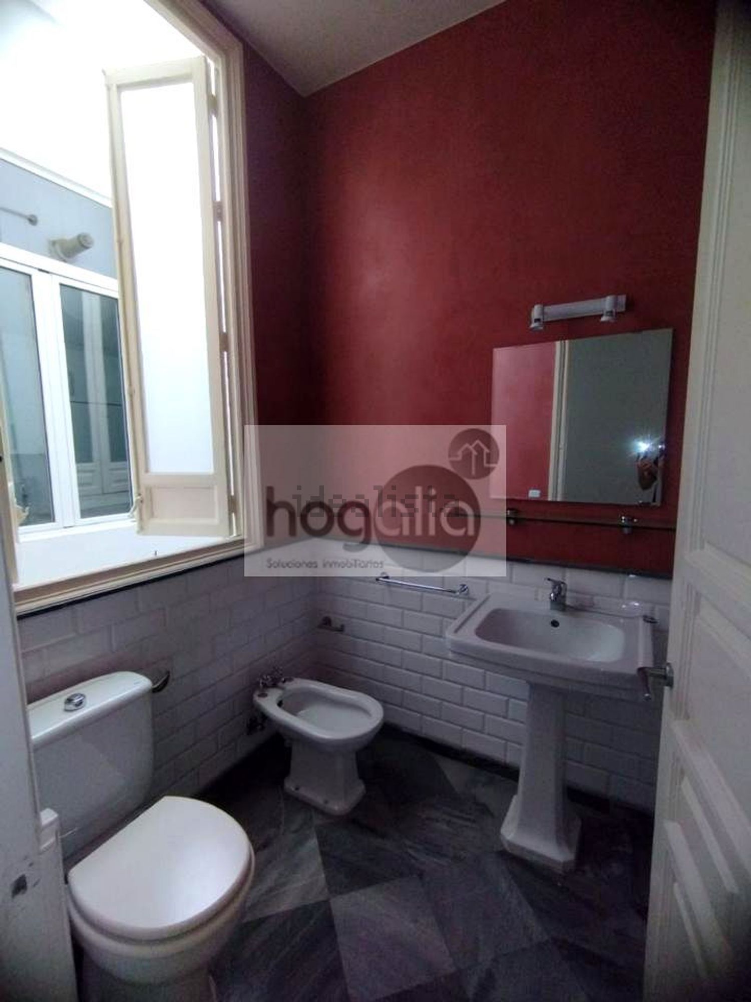 Wohnung 90 m² in Sevilla