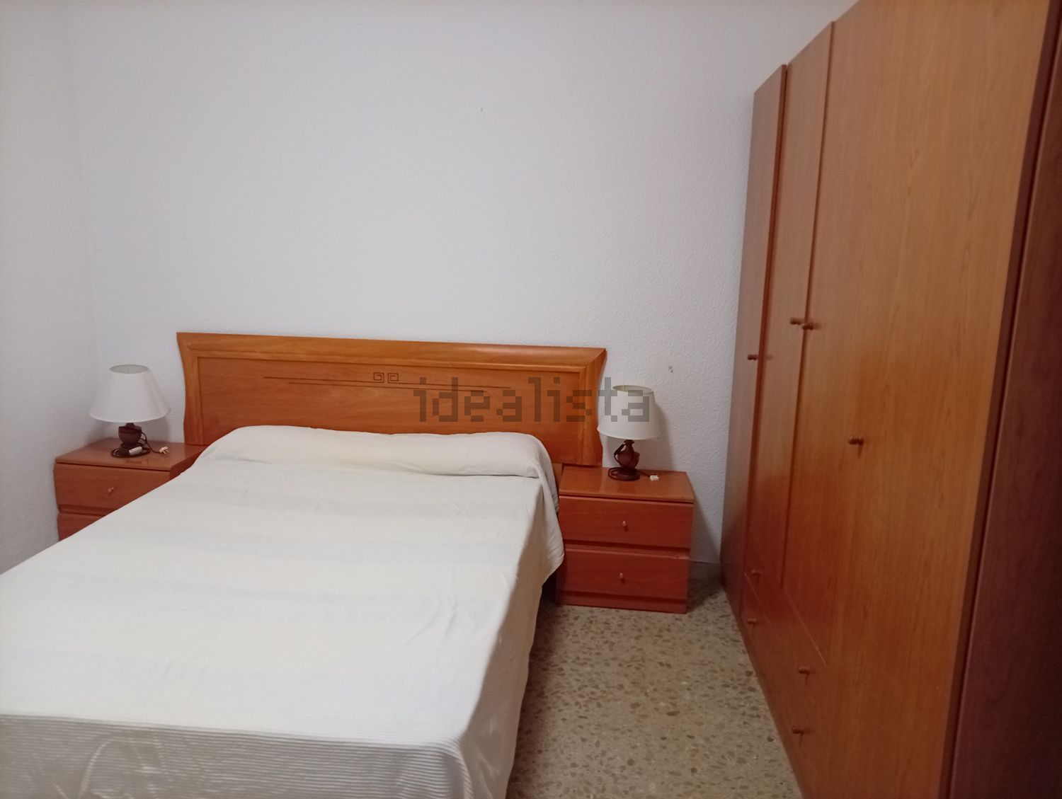 Habitació de lloguer, Antequera