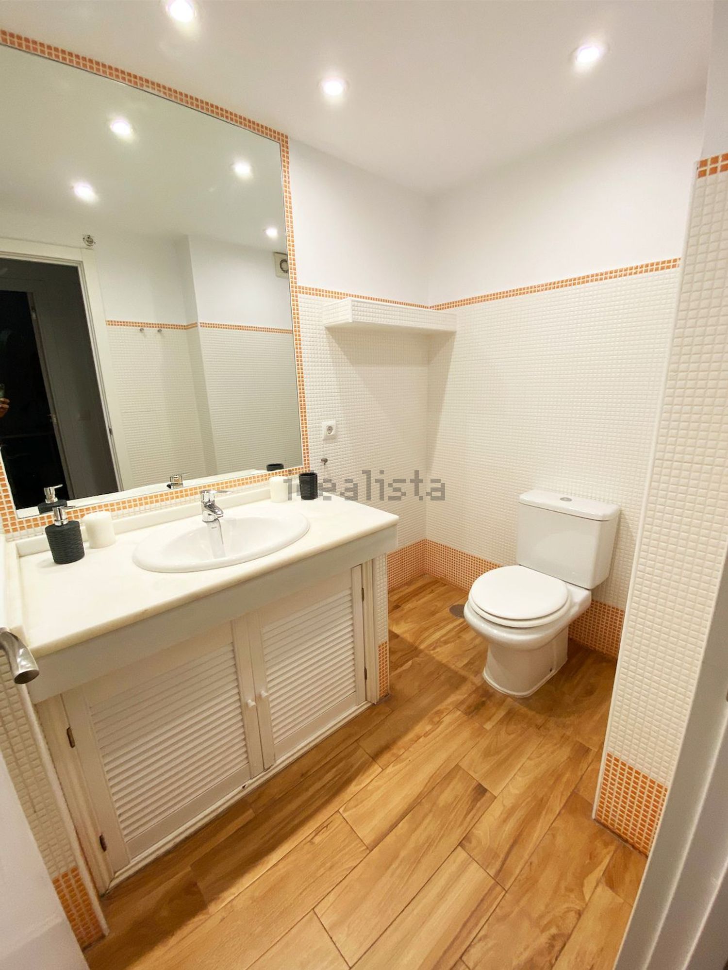 Room for rent, Seville