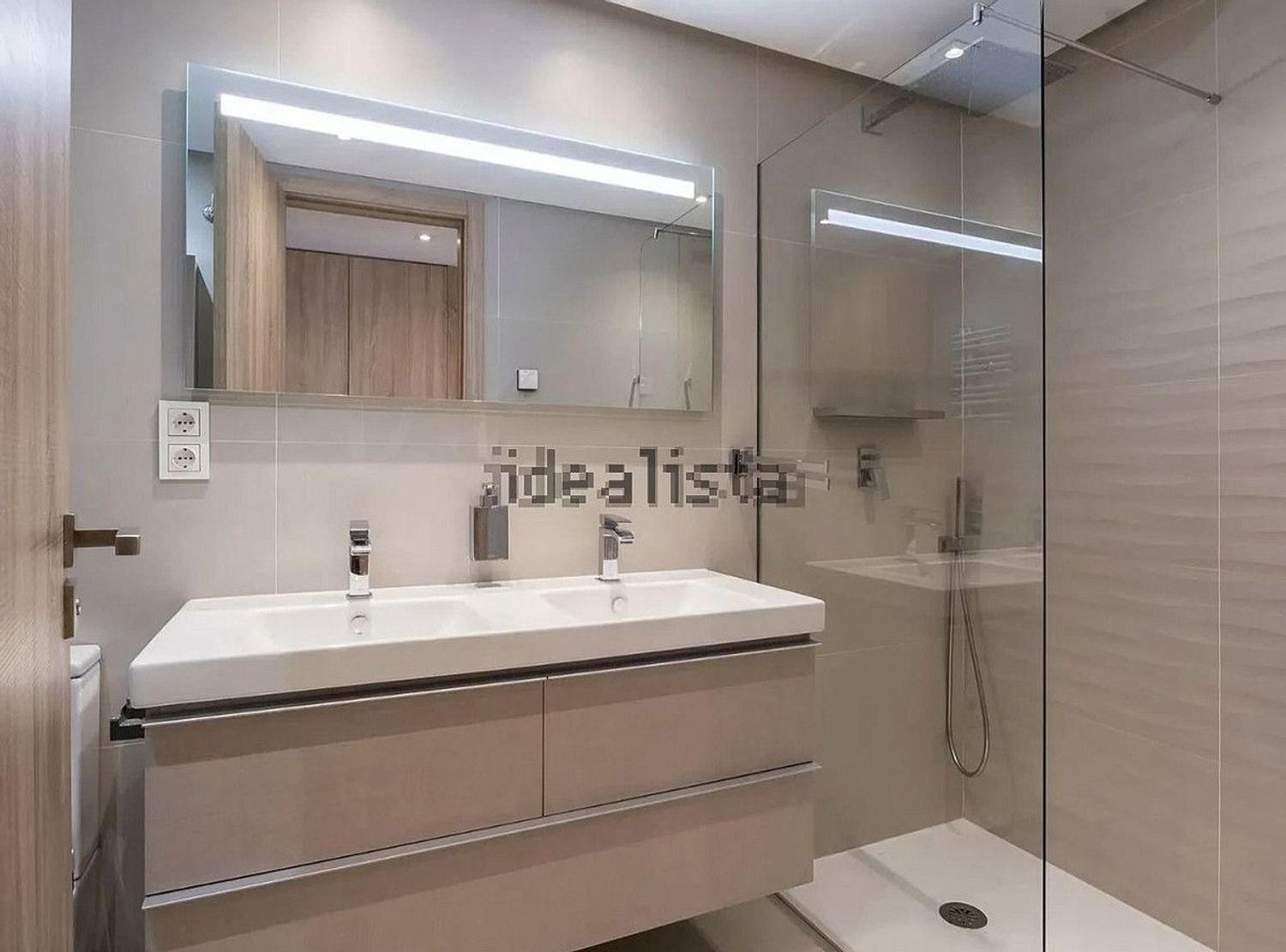 Piso de 200 m² en Benahavís