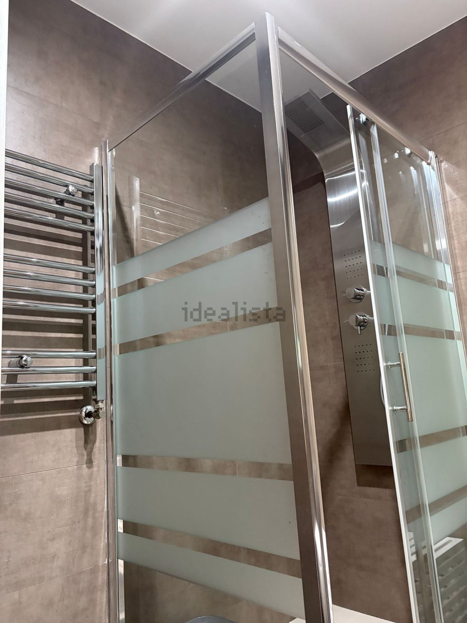 Wohnung 92 m² in Madrid