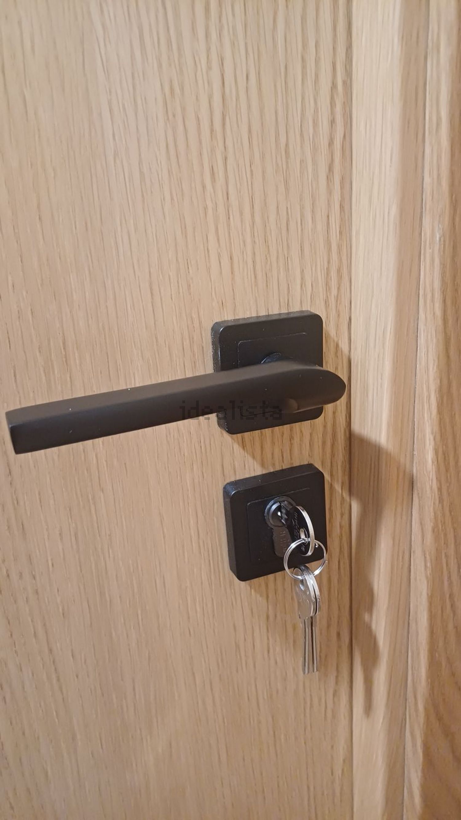 Room for rent, Zamora