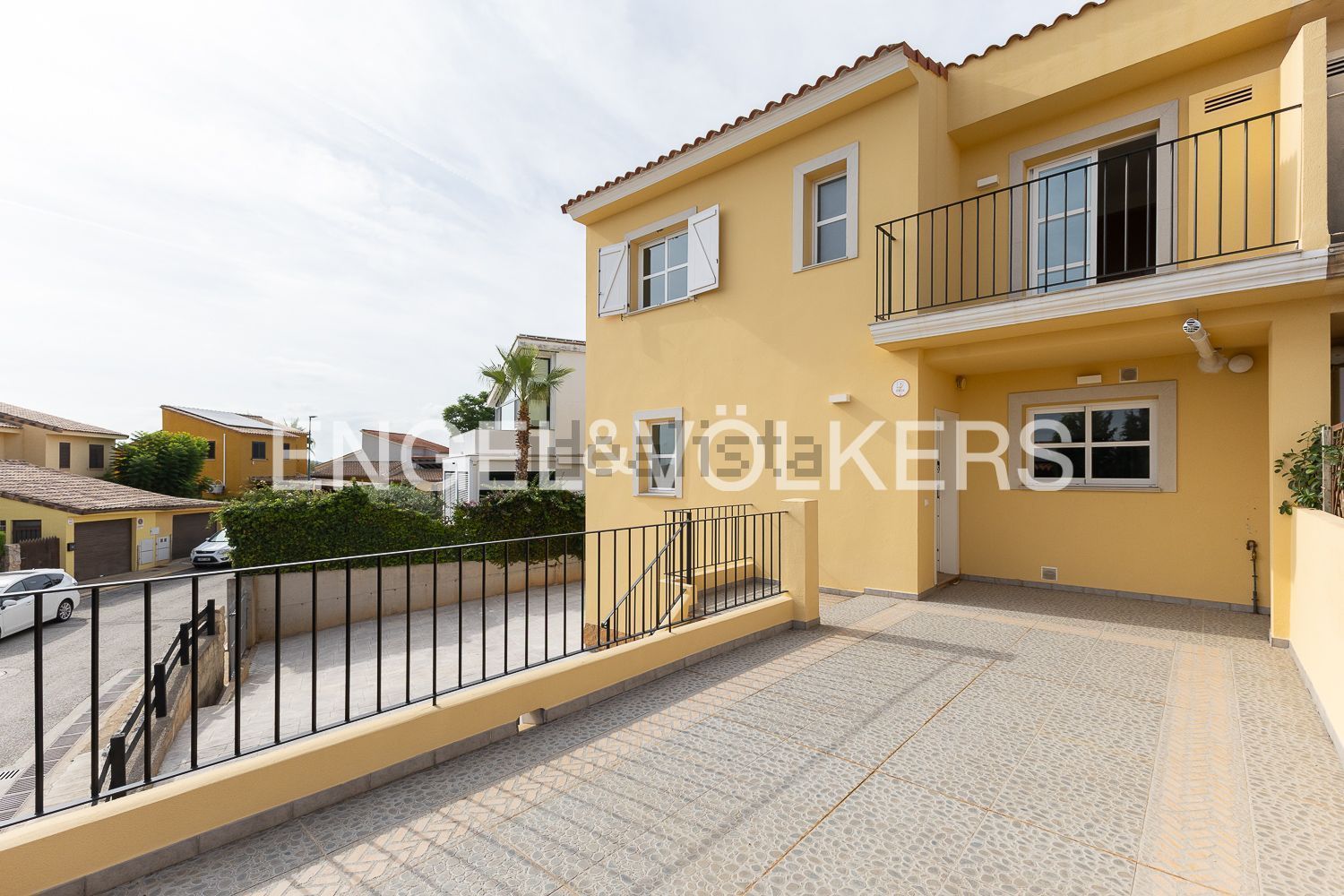 Casa de 250 m² a Riba-roja de Túria