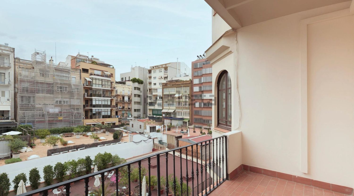 Wohnung 275 m² in Barcelona
