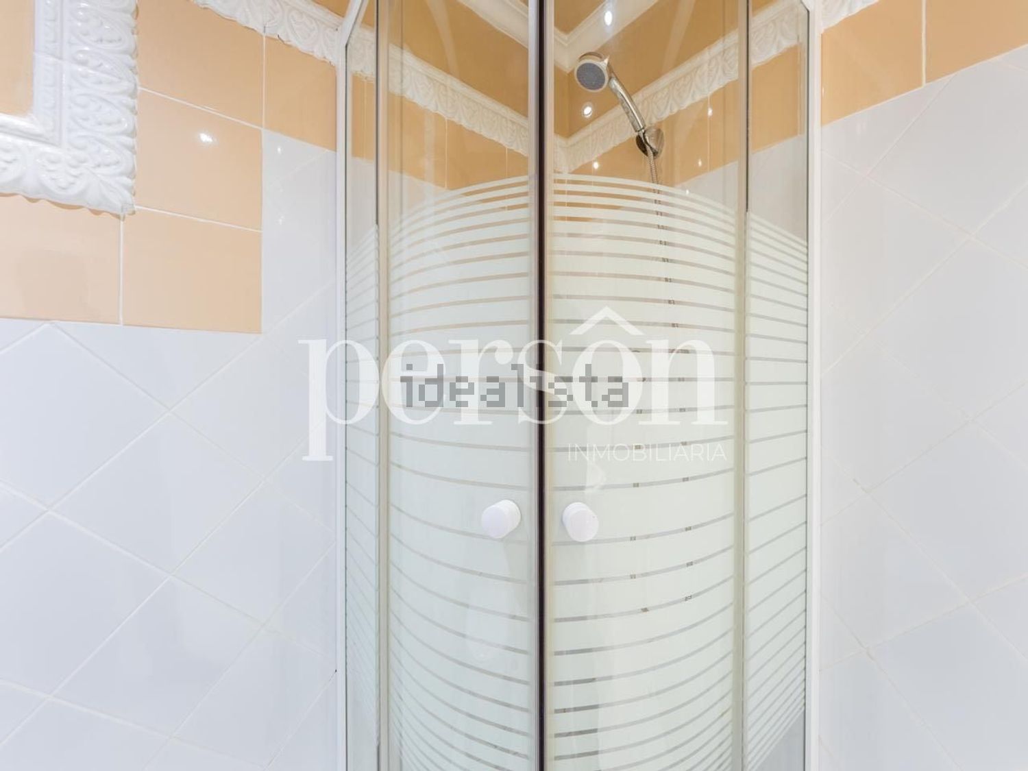 Wohnung 130 m² in Valencia