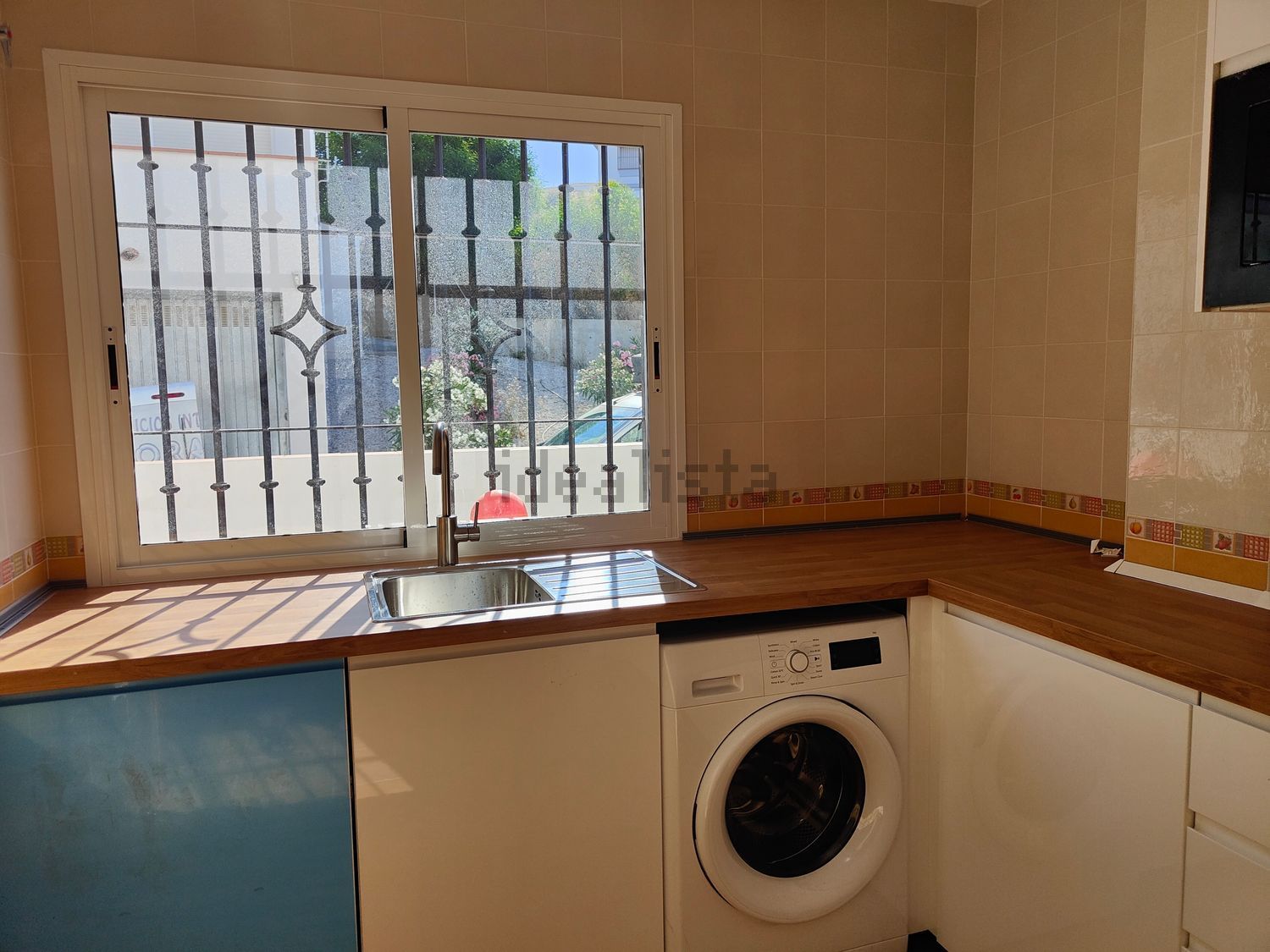 Casa de 154 m² en Almogía