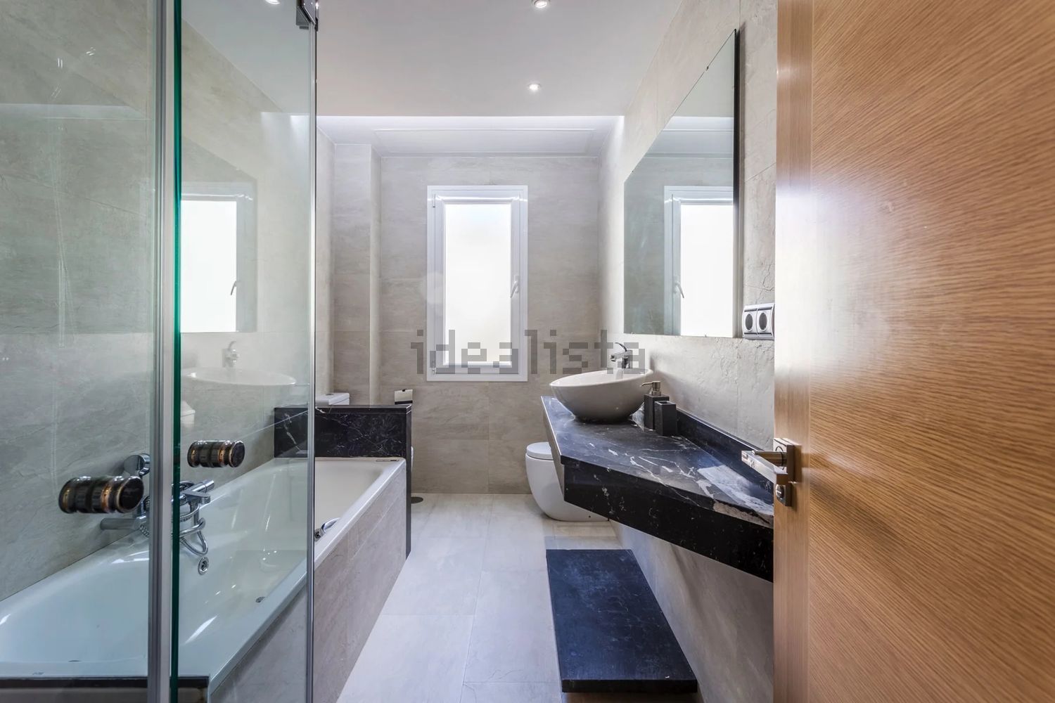 Appartement 162 m² à Madrid