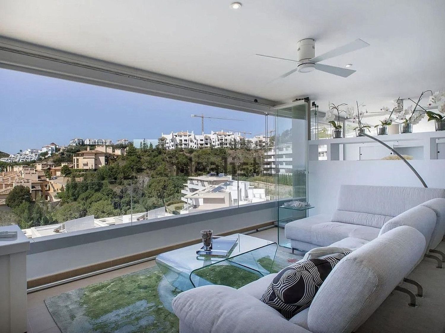 Piso de 200 m² en Benahavís