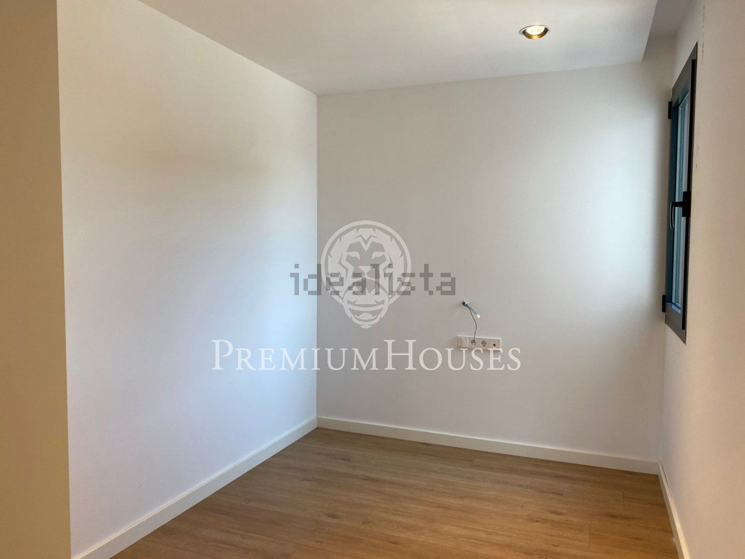 Wohnung 214 m² in Gavà