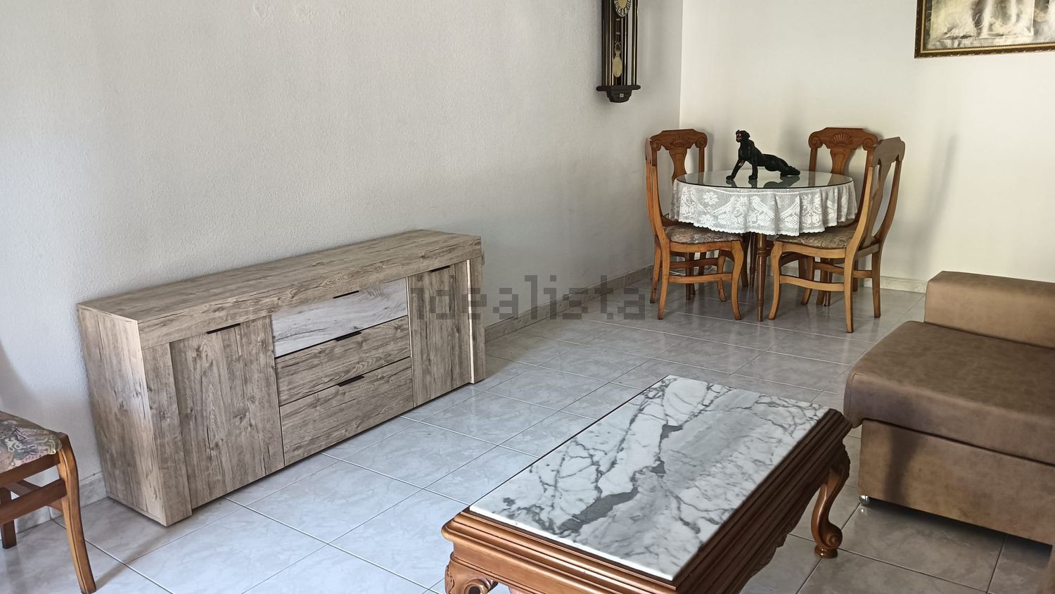 Piso de 100 m² en Baños de Montemayor