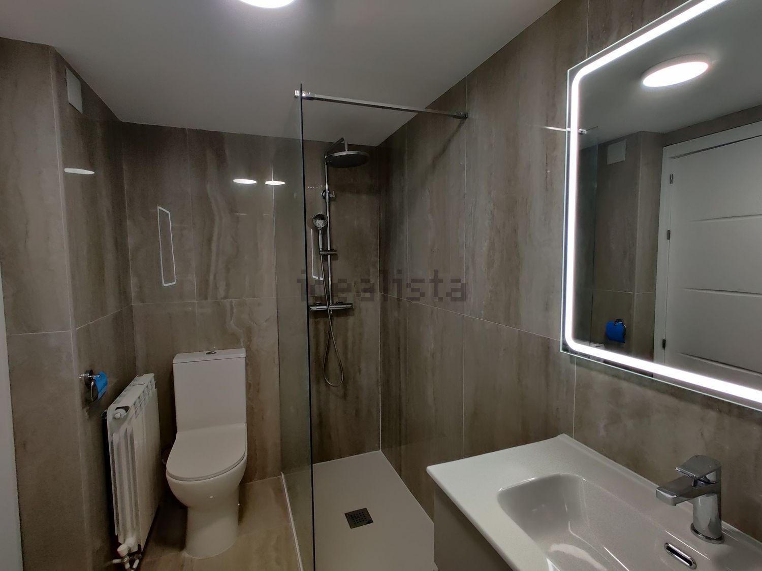 Habitación 150 m², Pamplona