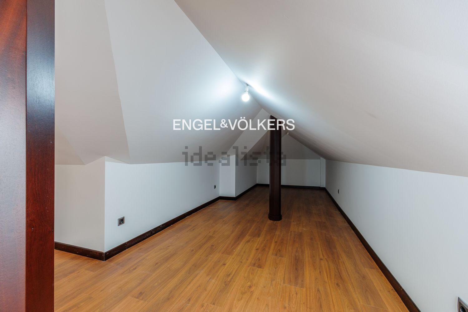 Casa 425 m² a Vigo