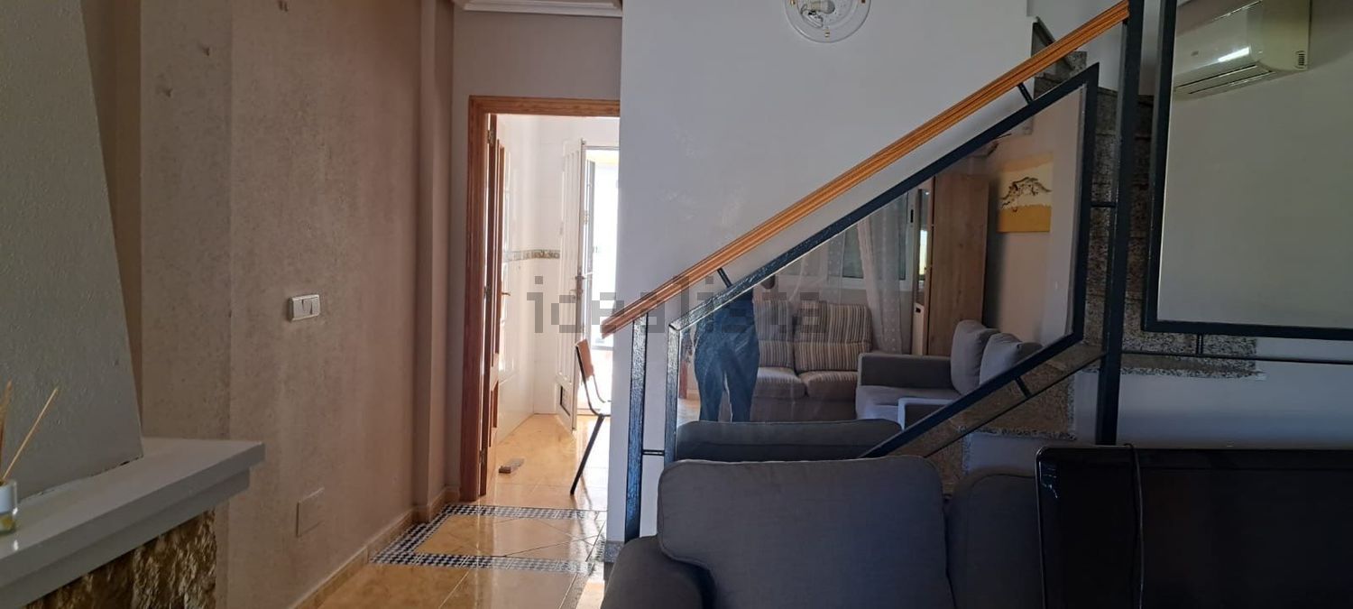 Casa de 100 m² a Oriola