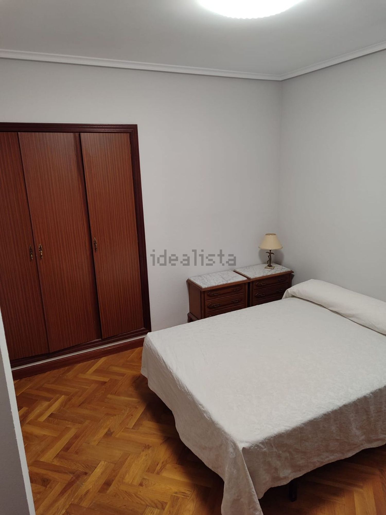 Habitació de lloguer, Logronyo