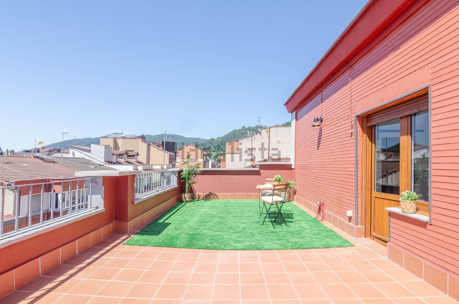 Appartement 71 m² à Mieres