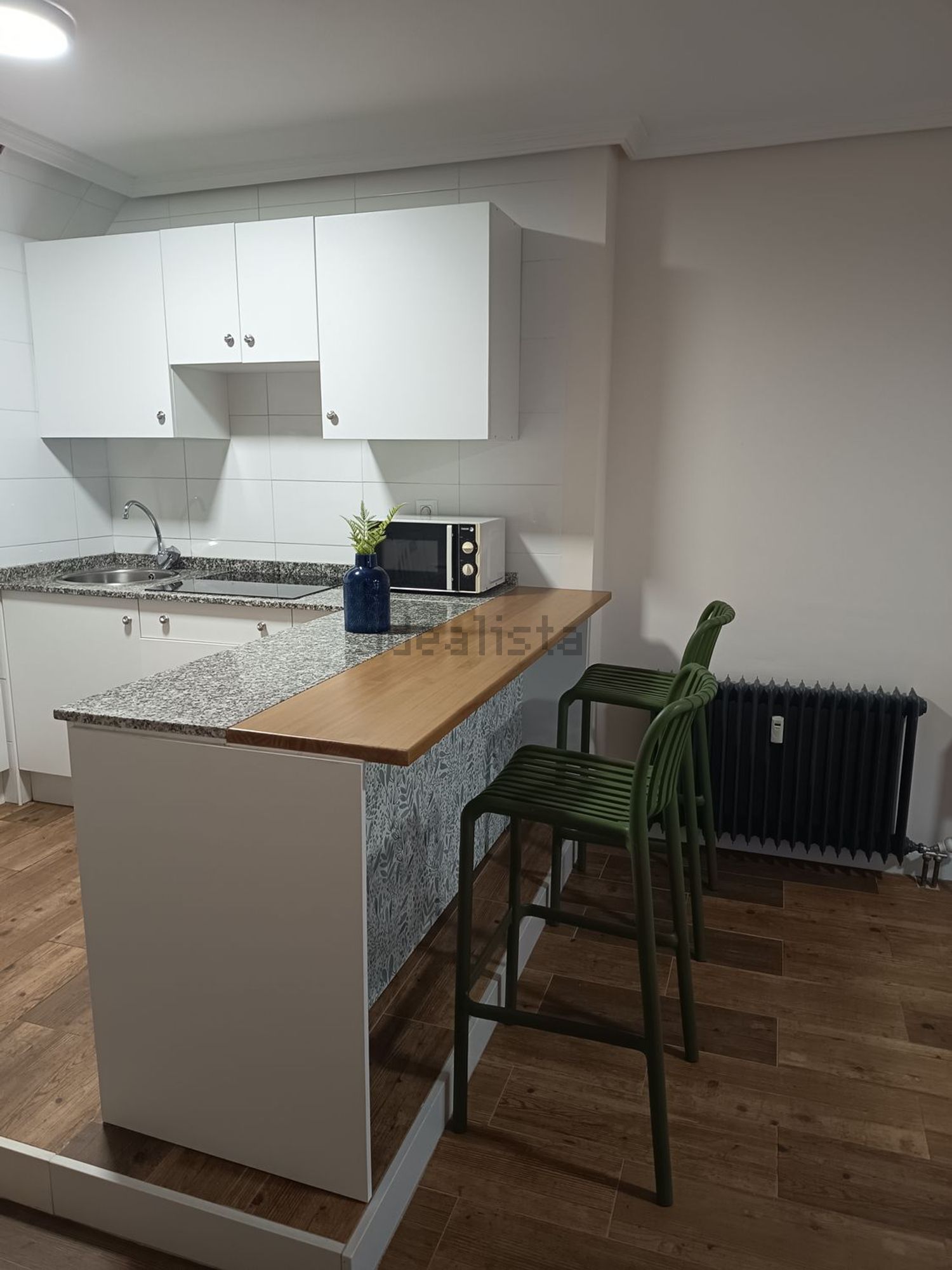 Pis de 58 m² a Oviedo