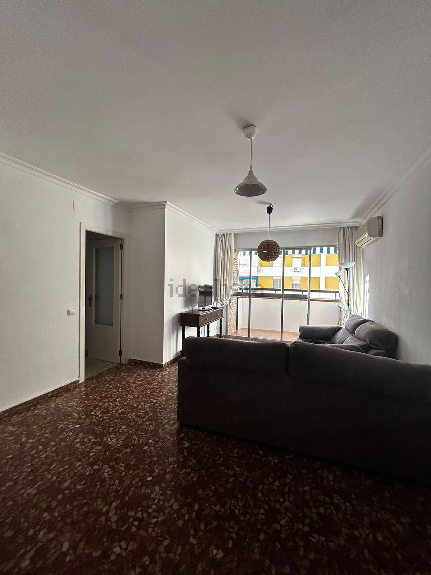 Flat 84 m² in Seville