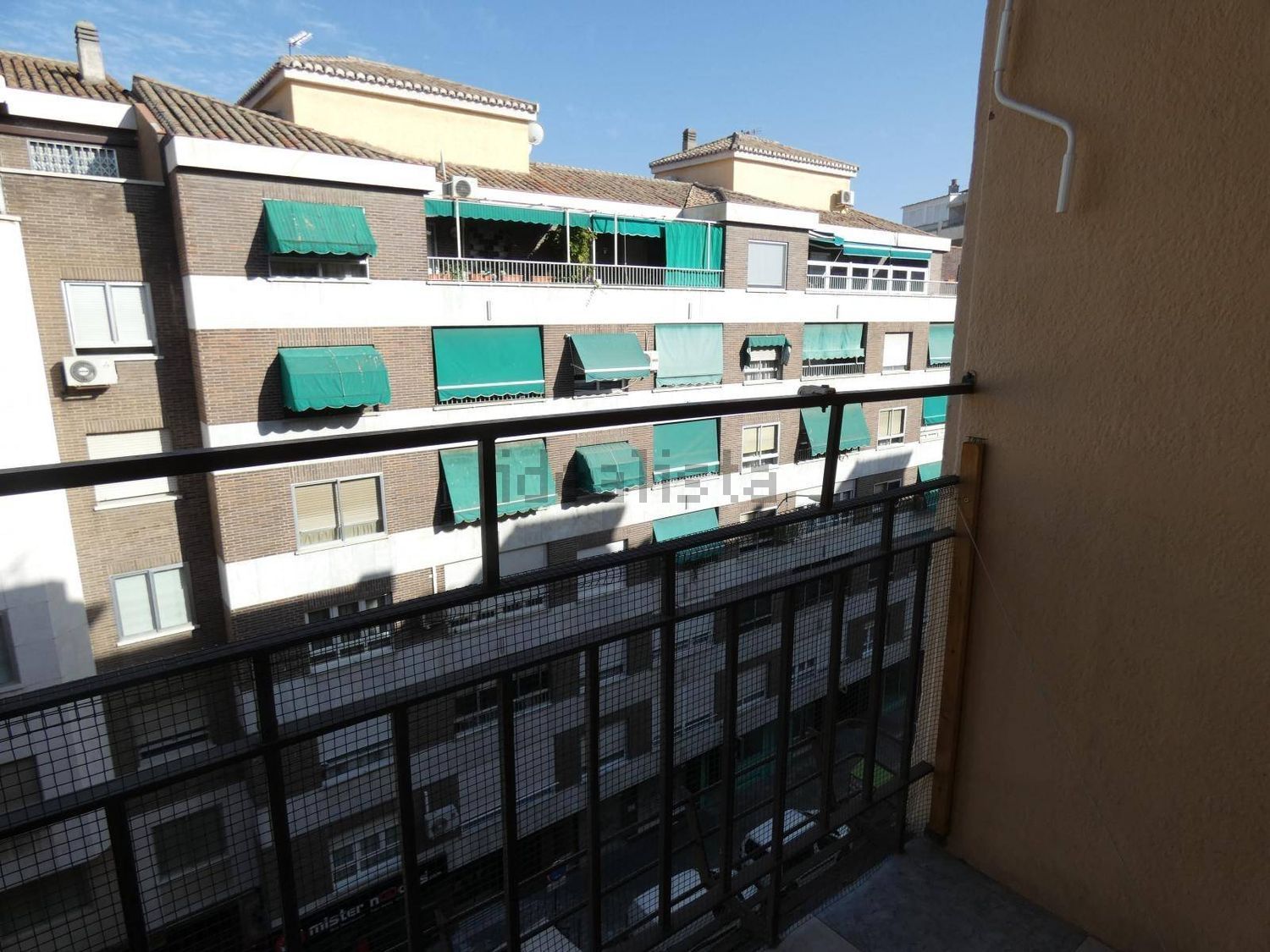 Piso de 100 m² en Granada