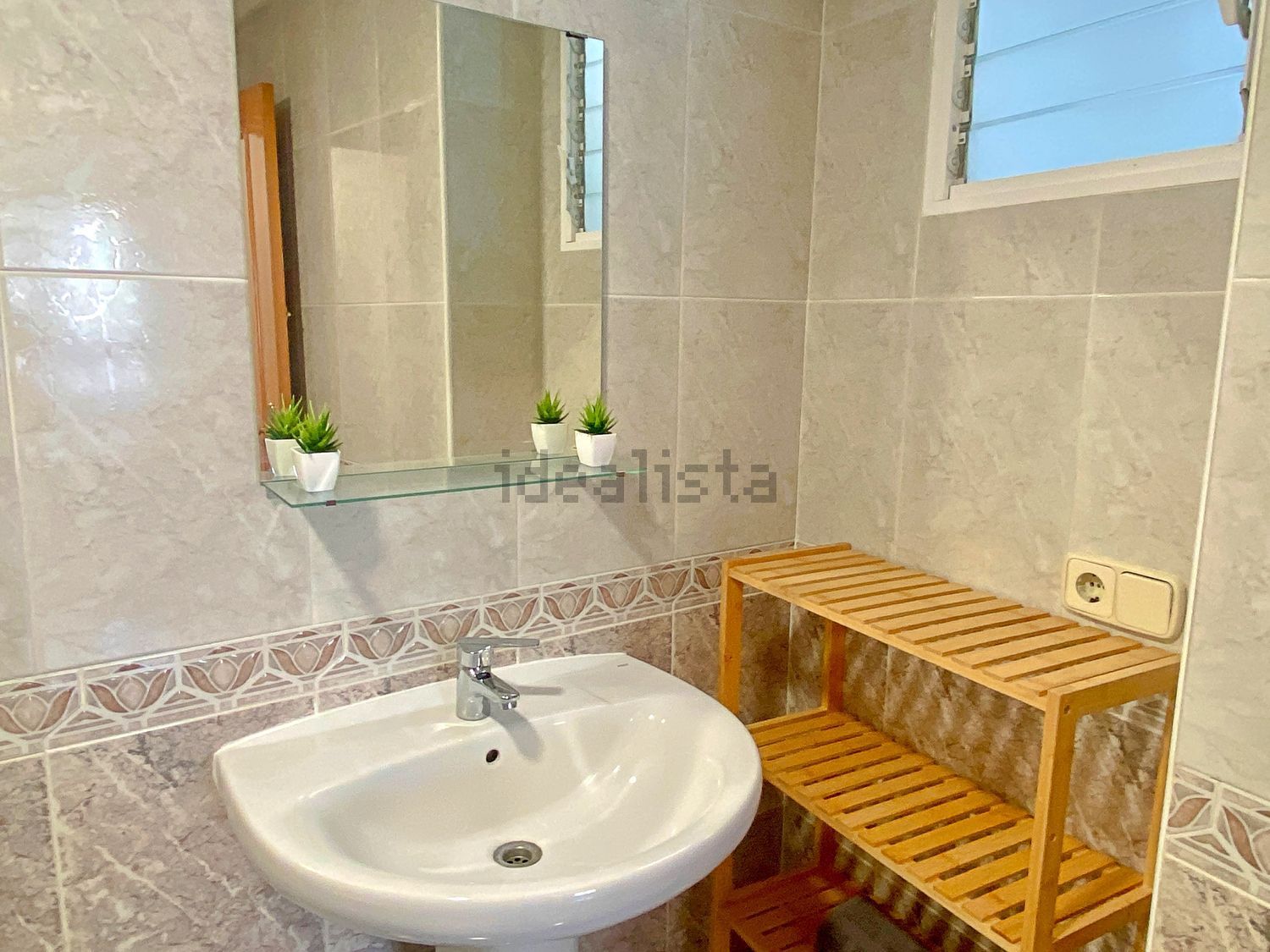 Room for rent, Sueca