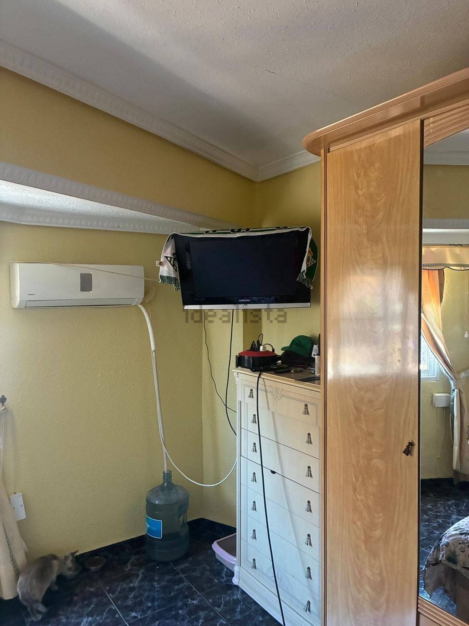 Habitació de lloguer, Burjassot