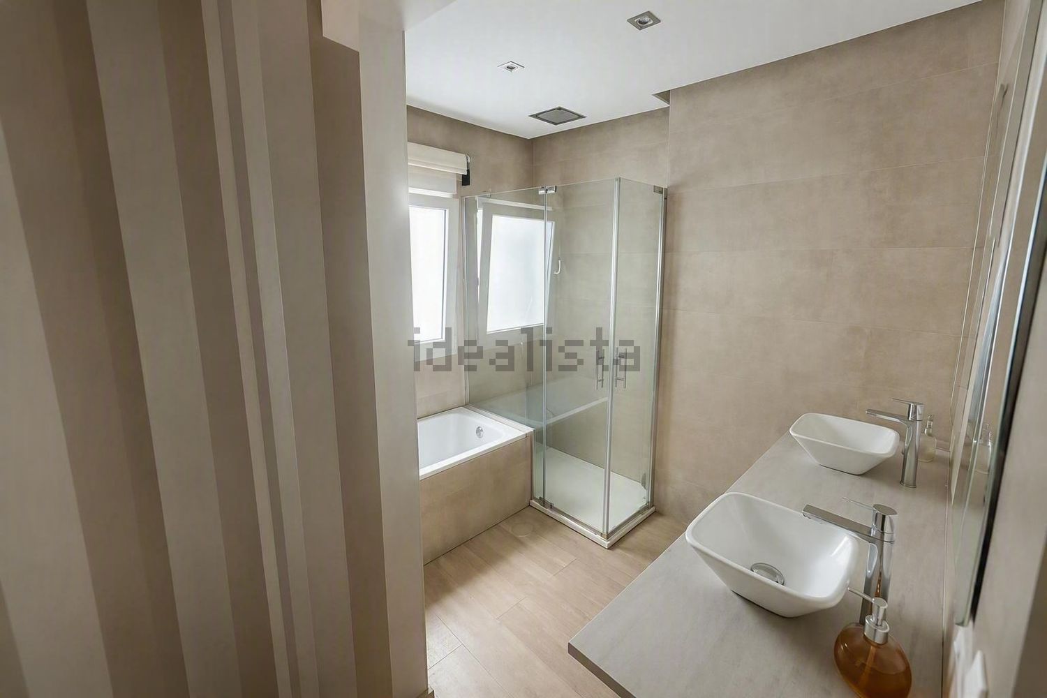 Piso de 100 m² en Santander