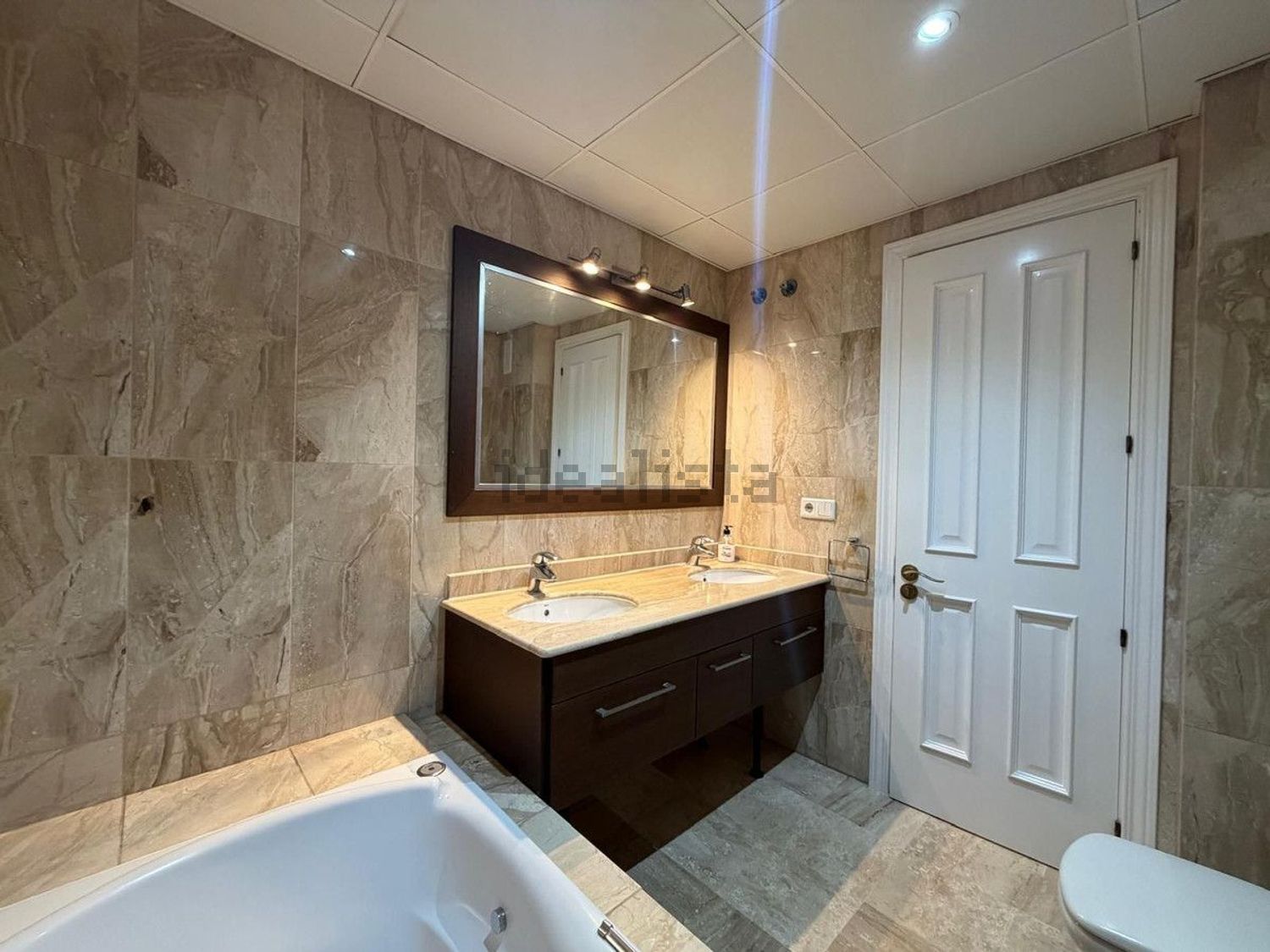 Pis de 192 m² a Estepona
