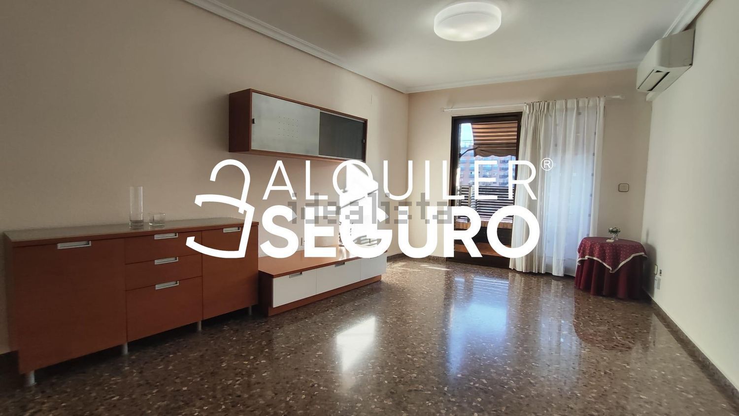 Pis de 100 m² a València