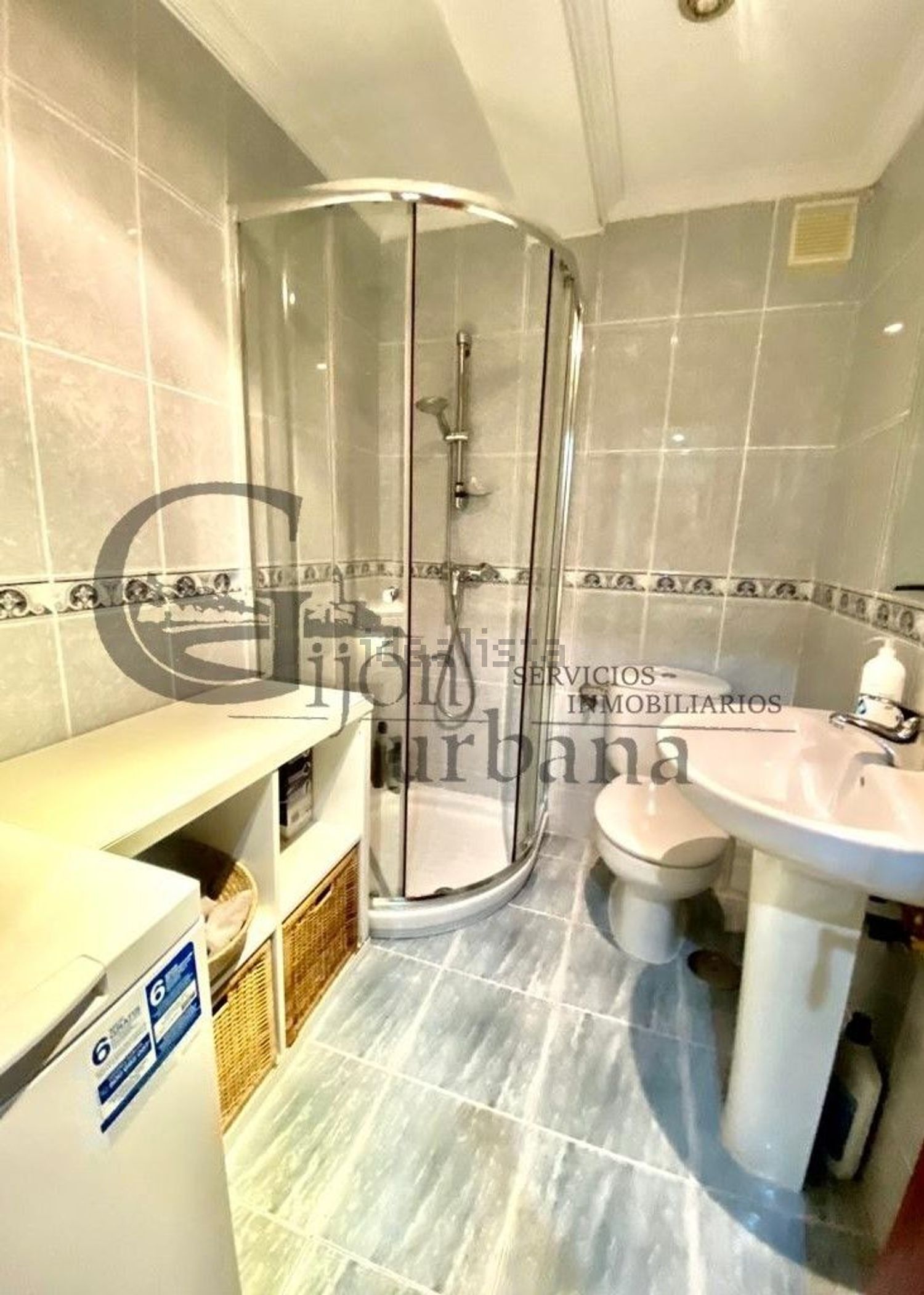 Wohnung 70 m² in Gijón / Xixón