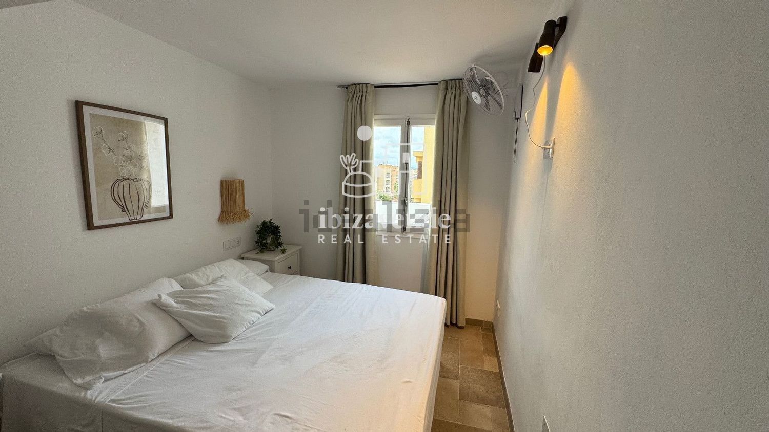 Квартира 100 м² в Eivissa