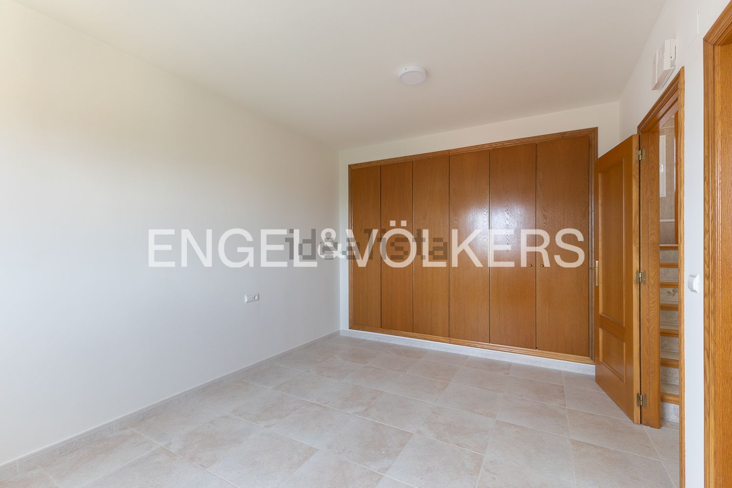 Casa de 250 m² a Riba-roja de Túria