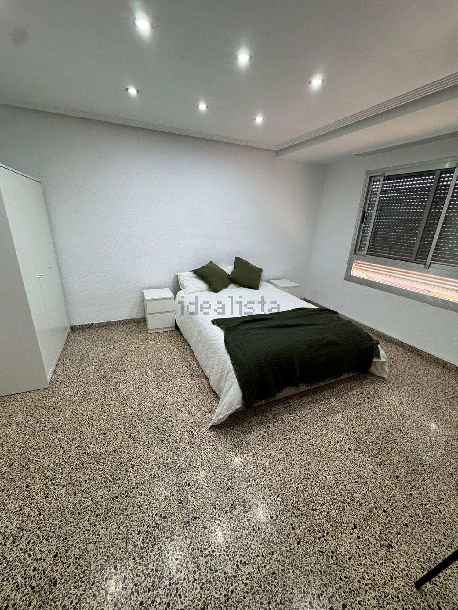 Habitació de lloguer, Llíria