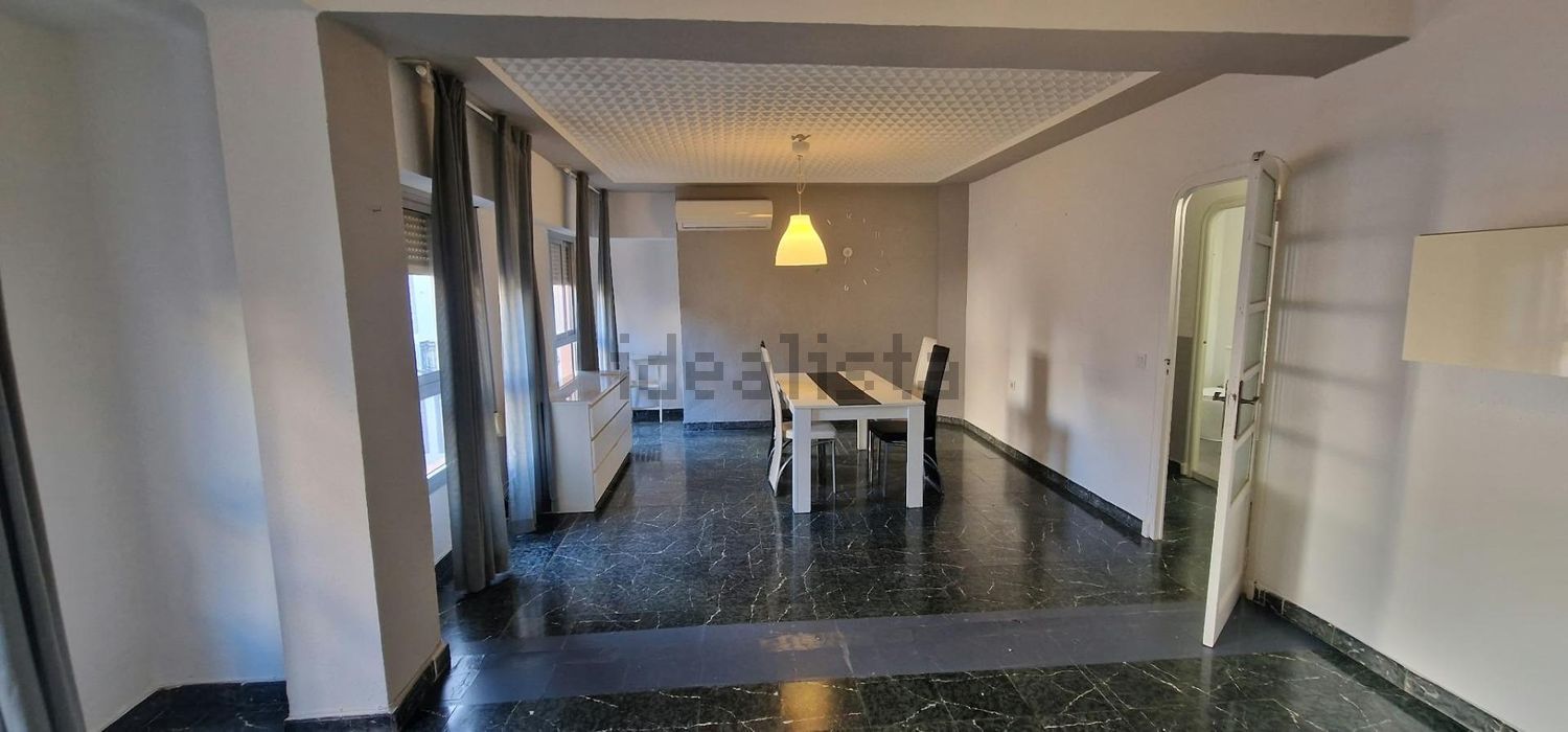 Apartamento 104 m² em Aldaia
