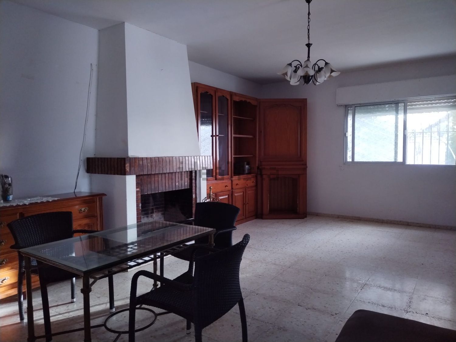Casa de 100 m² a Dos Hermanas